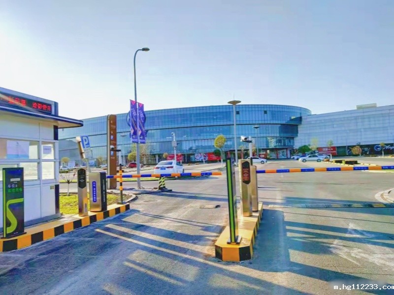 天津SM天津滨海城市广场停车场收费管理系统及设备案例