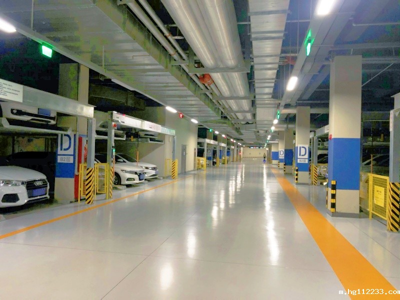 陕西西安中晶科技广场停车场免取卡收费系统及设备案例