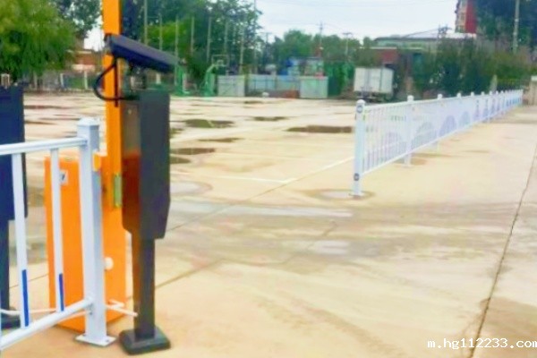 雄州镇古庄头村码头：智能停车场落地 改善停车现状