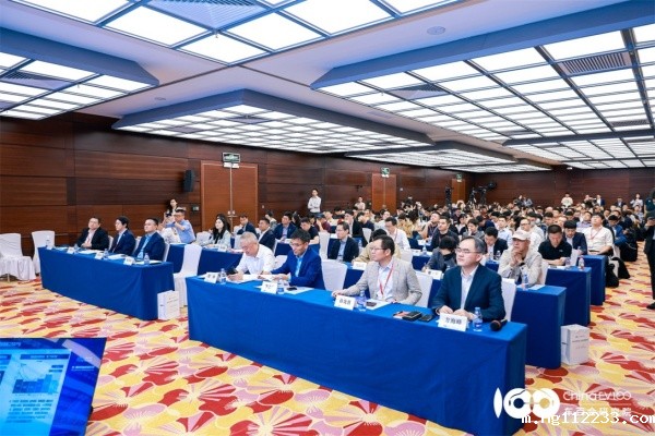 首届自动驾驶出行生态论坛召开，智慧停车成生态落地关键